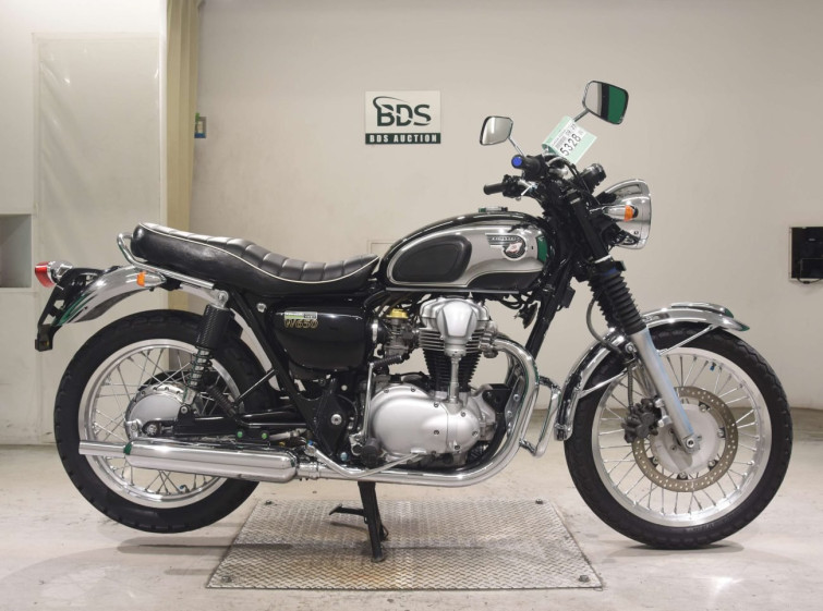 Мотоцикл Kawasaki W650 с пробегом 25501 km