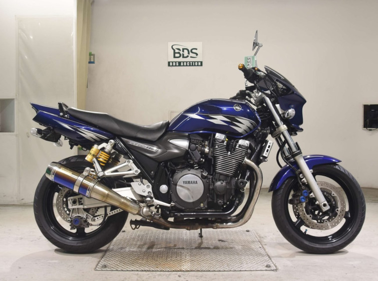 Мотоцикл Yamaha XJR1300 с пробегом 29794 km