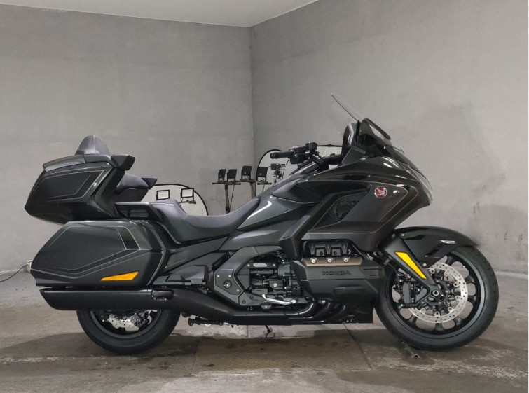 Мотоцикл Honda GL1800 TOUR D с пробегом 11 km