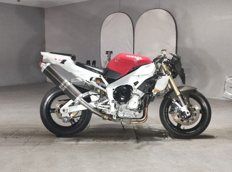 Мотоцикл Yamaha YZF-R1