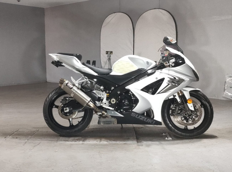 Мотоцикл Suzuki GSX-R1000 з пробігом 45236 km