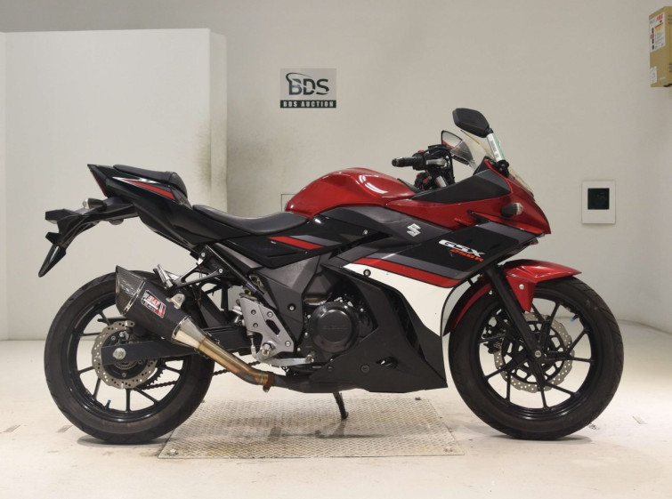 Мотоцикл Suzuki GSX250R з пробігом 15208 km