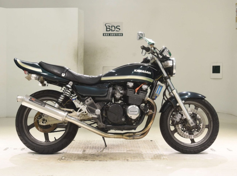 Мотоцикл Kawasaki ZEPHYRKAI с пробегом 7570 km