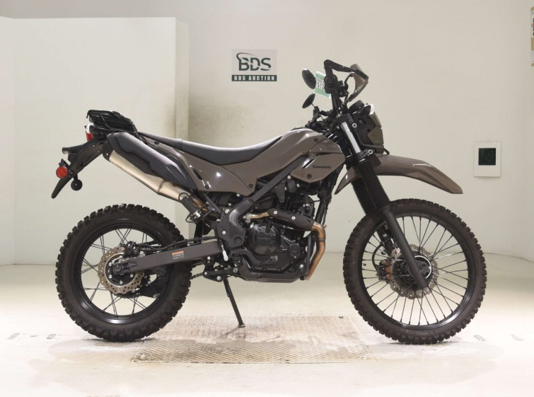 Мотоцикл Kawasaki KLX150L з пробігом 753 km