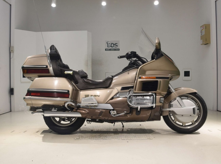 Мотоцикл Honda GL1500 з пробігом 32077 km