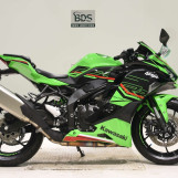 Мотоцикл Kawasaki ZX-4RR с пробегом 2953 km