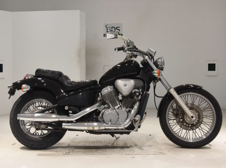 Мотоцикл Honda STEED600 з пробігом 9085 km