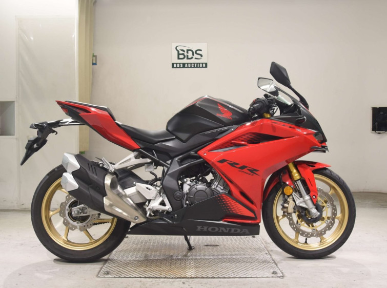 Мотоцикл Honda CBR250RRA с пробегом 14842 km