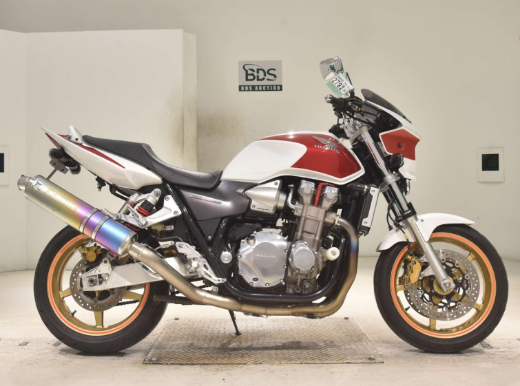 Мотоцикл Honda CB1300SF с пробегом 30820 km