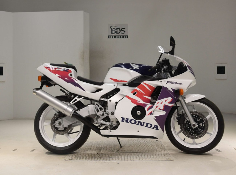 Мотоцикл Honda CBR250RR с пробегом 31747 km