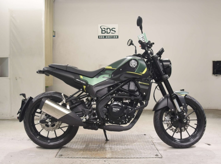 Мотоцикл Benelli LEONCINO 250