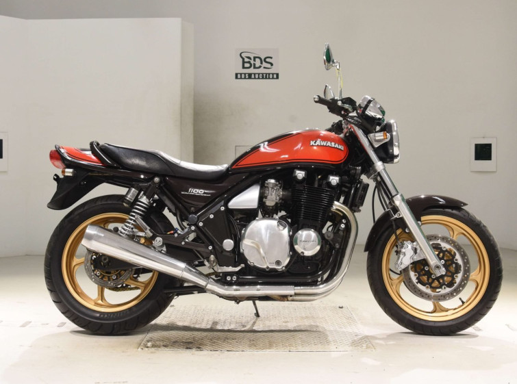 Мотоцикл Kawasaki ZEPHYR1100 с пробегом 34776 km