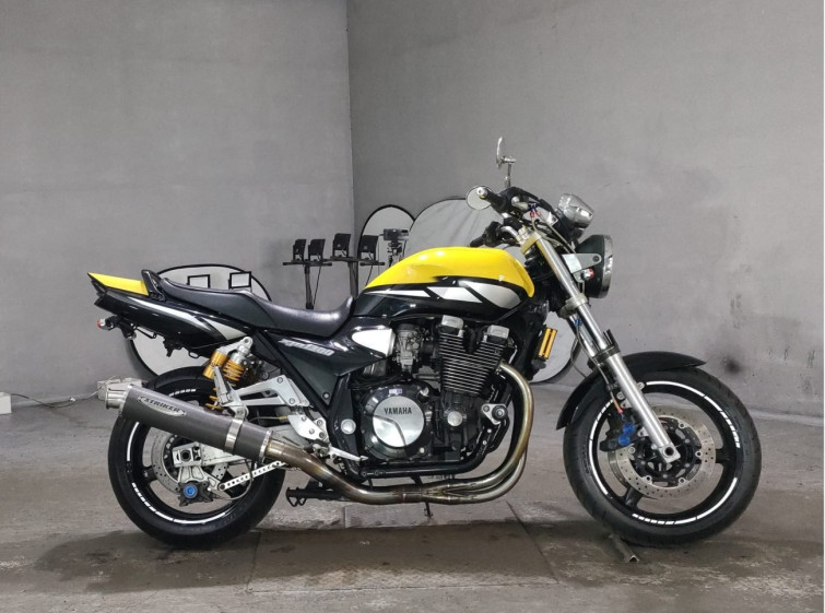 Мотоцикл Yamaha XJR1300 с пробегом 27412 km