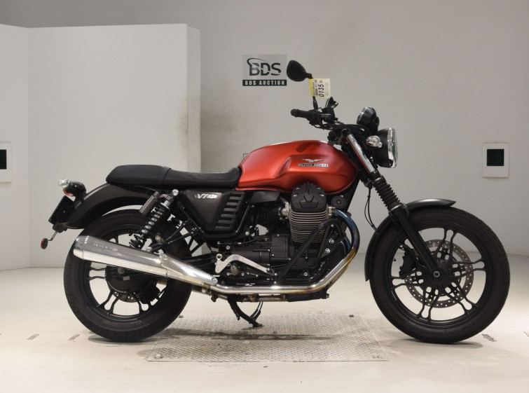 Мотоцикл Moto Guzzi V7 2 з пробігом 40573 km