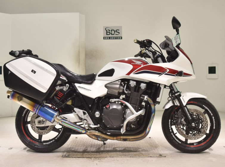 Мотоцикл Honda CB1300SF ST с пробегом 15969 km