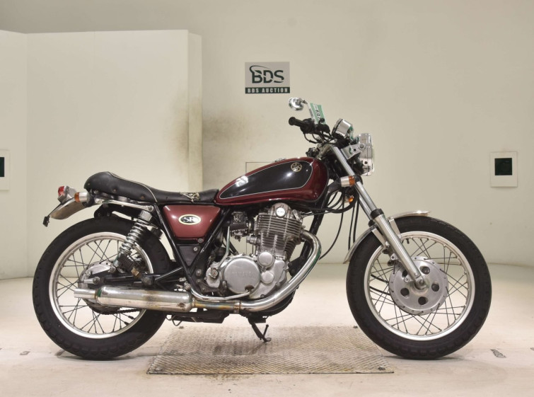 Мотоцикл Yamaha SR400 з пробігом 44122 km