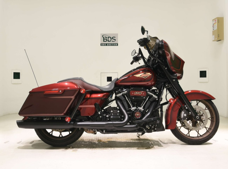 Мотоцикл HD STREET GLIDE FLHXS1870 с пробегом 11719 km
