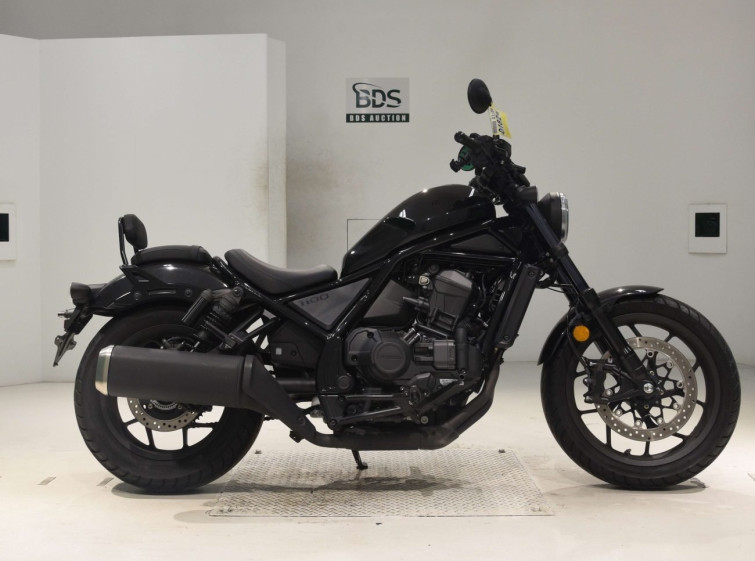 Мотоцикл Honda REBEL CMX1100DCT с пробегом 10560 km
