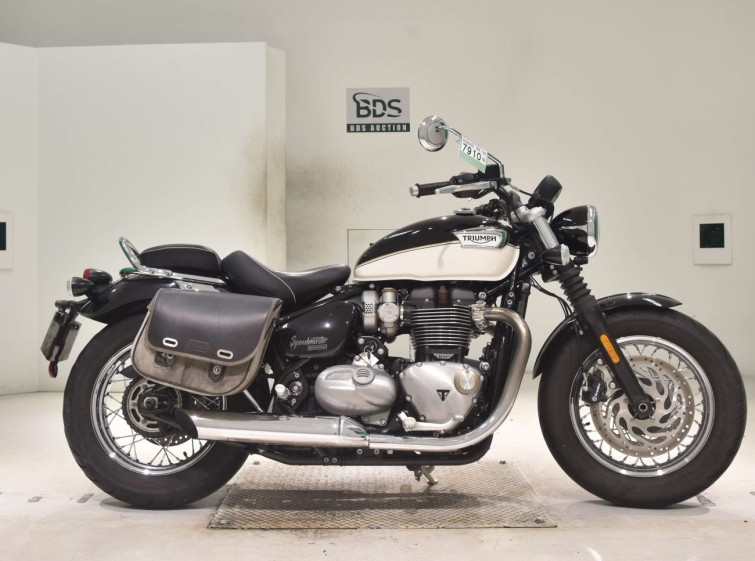 Мотоцикл Triumph BONNEVILLE с пробегом 5940 km