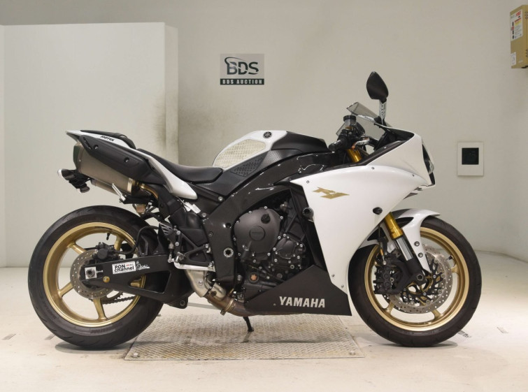 Мотоцикл Yamaha YZF-R1 с пробегом 24547 km