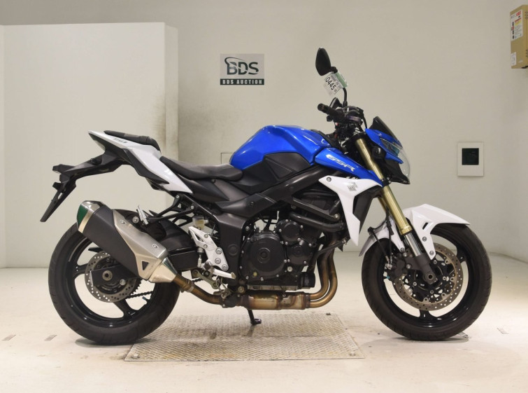 Мотоцикл Suzuki GSR750A с пробегом 32853 km