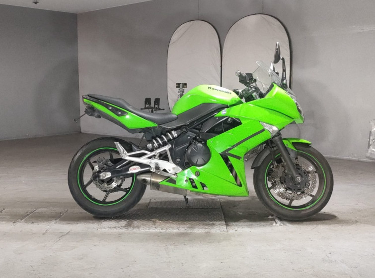 Мотоцикл Kawasaki ER-4N з пробігом 59720 km