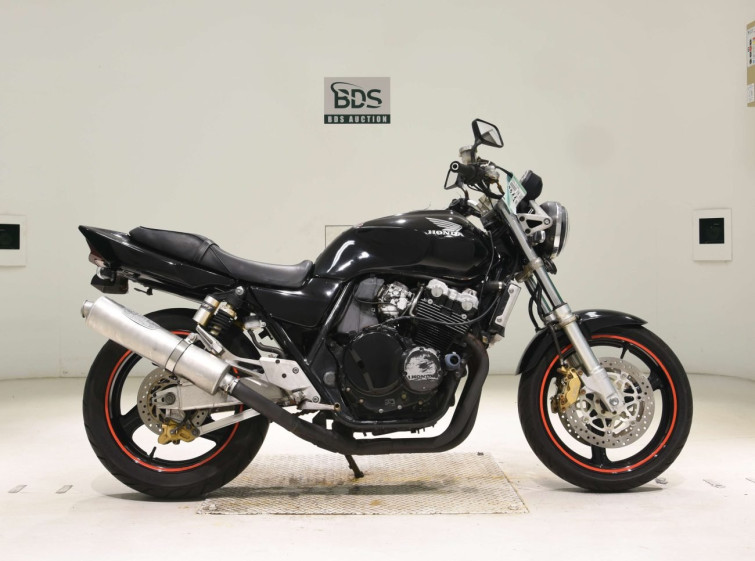 Мотоцикл Honda CB400SFV з пробігом 66624 km
