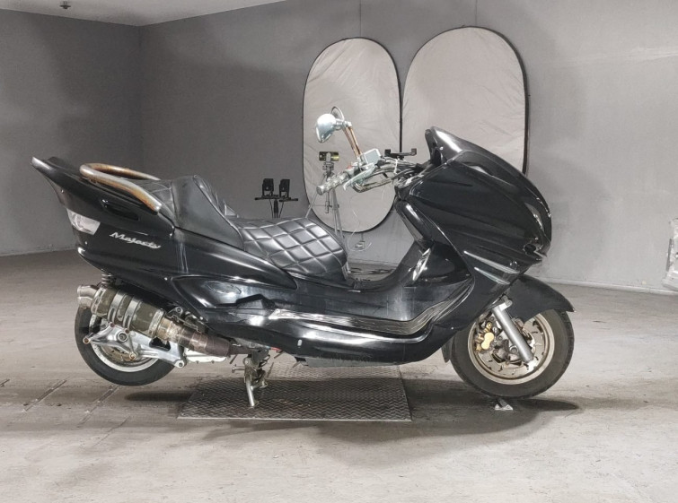 Мотоцикл Yamaha MAJESTY250 з пробігом 21631 km