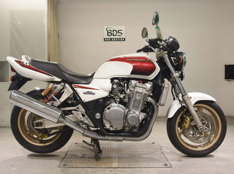 Мотоцикл Honda CB1300SF с пробегом 93841 km
