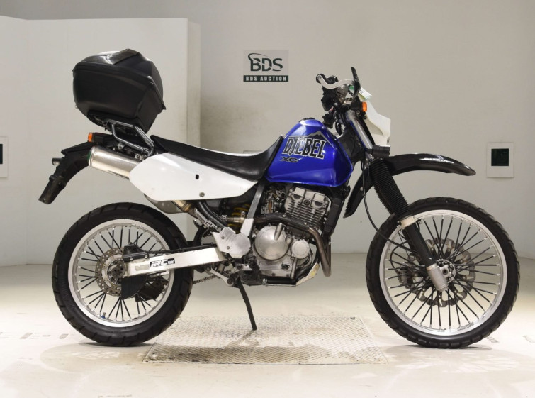 Мотоцикл Suzuki DR250R-S с пробегом 38568 km