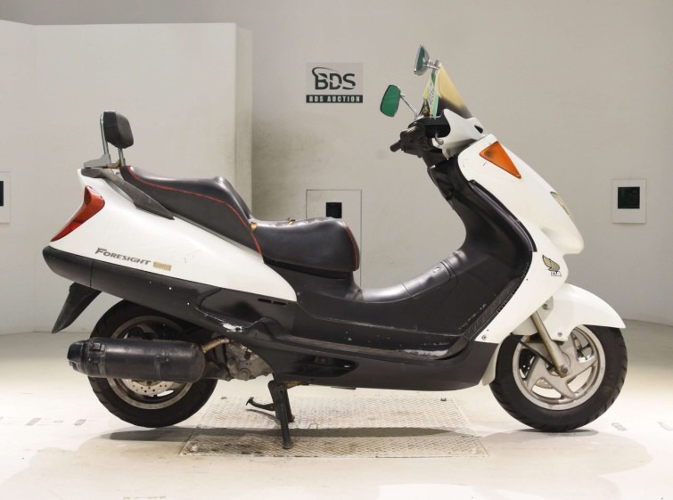 Мотоцикл Honda FORESIGHT SE с пробегом 12065 km