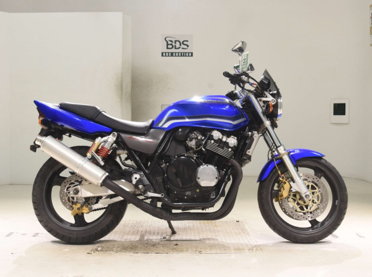 Мотоцикл Honda CB400SFV з пробігом 47915 km