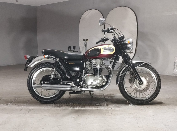 Мотоцикл Kawasaki W650 с пробегом 20803 km