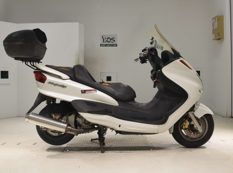 Мотоцикл Yamaha MAJESTY250 с пробегом 49103 km