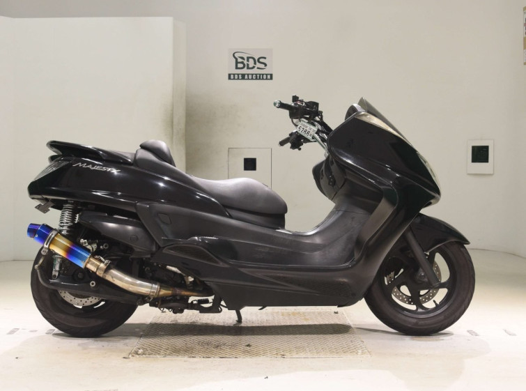 Мотоцикл Yamaha MAJESTY250 с пробегом 49695 km