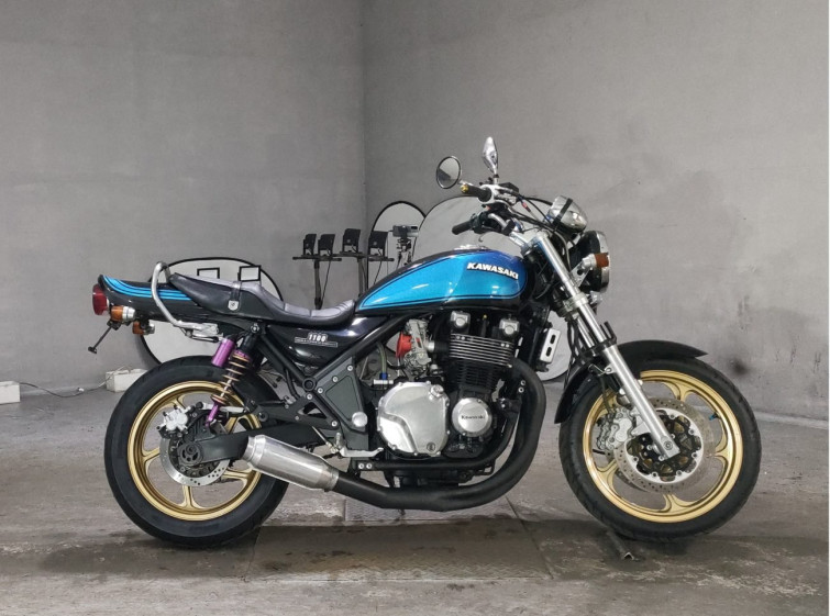 Мотоцикл Kawasaki ZEFAR 1100 з пробігом 9086 km