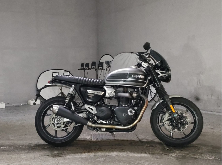 Мотоцикл Triumph SPEED TWIN с пробегом 14319 km