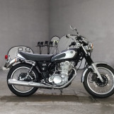 Мотоцикл Yamaha SR400 с пробегом 1750 km