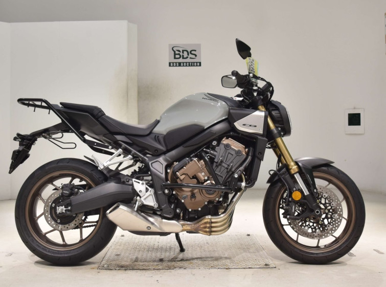 Мотоцикл Honda CB650R-2E CLUTCH с пробегом 5082 km