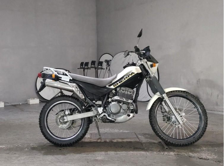 Мотоцикл Kawasaki SUPER SHERPA с пробегом 22061 km