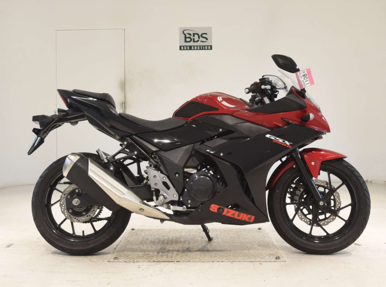 Мотоцикл Suzuki GSX250R з пробігом 5256 km