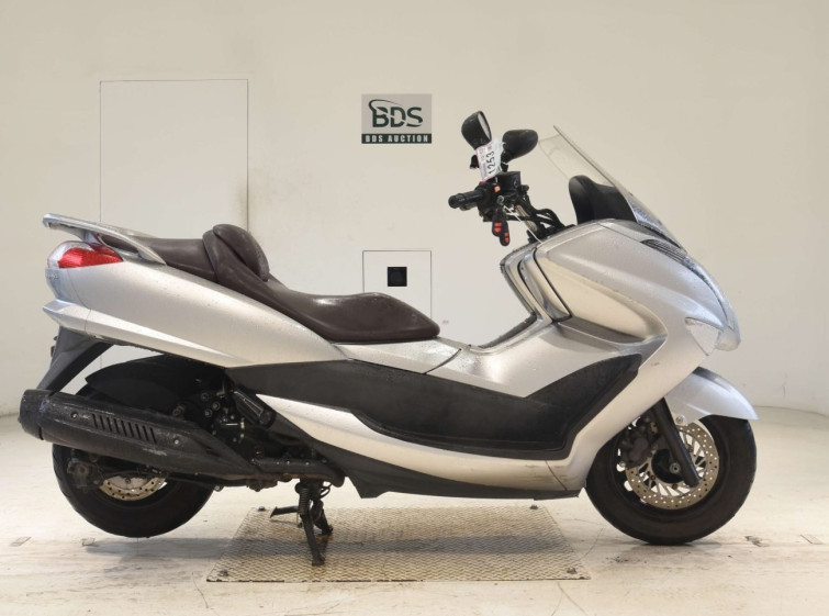 Мотоцикл Yamaha MAJESTY250 с пробегом 50257 km