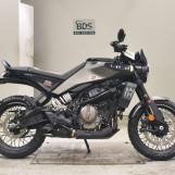 Мотоцикл Husqvarna SVARTPILEN 401 з пробігом 3556 km