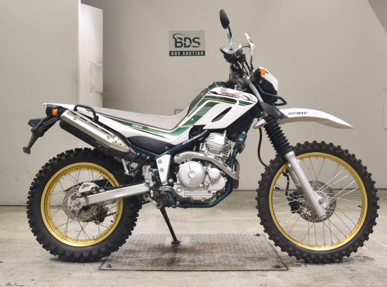 Мотоцикл Yamaha SEROW XT250 з пробігом 5285 km