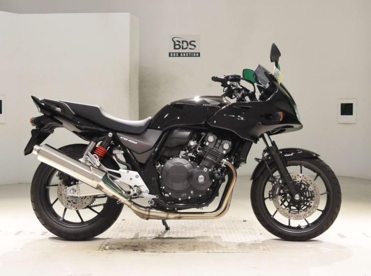 Мотоцикл Honda CB400SFA BOLDOR с пробегом 2428 km