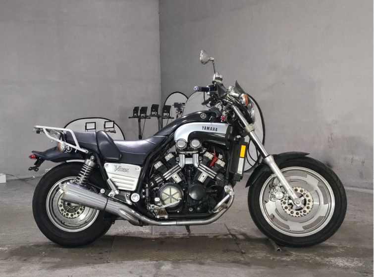 Мотоцикл Yamaha V-MAX1200 з пробігом 22580 m