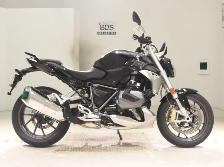 Мотоцикл BMW R1250R с пробегом 1207 km