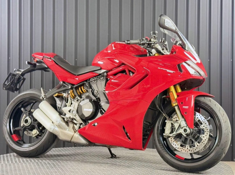 Мотоцикл Ducati SUPERSPORT 950S с пробегом 14389 km