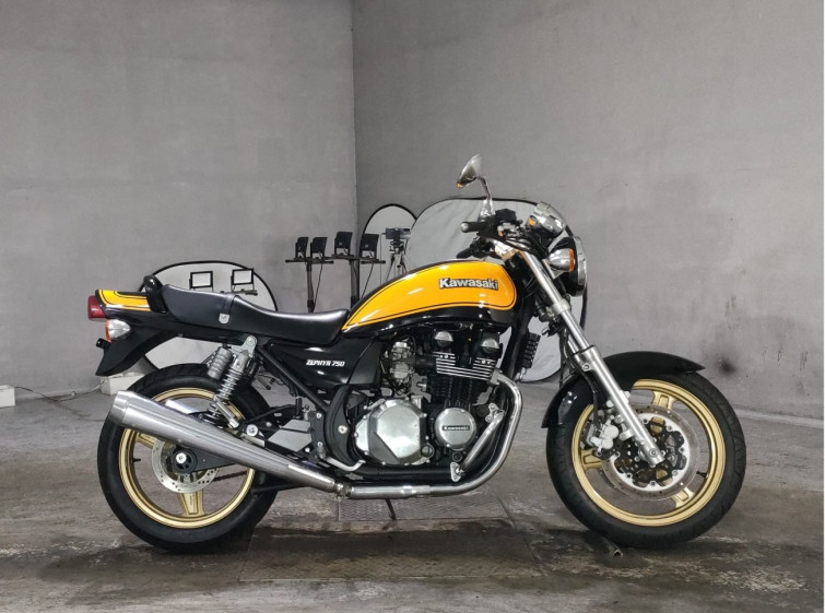 Мотоцикл Kawasaki ZEPHYR750 с пробегом 11058 km