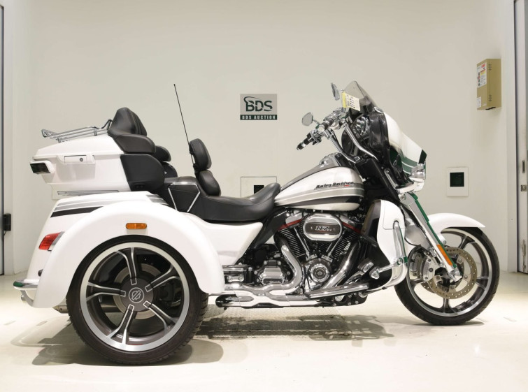 Мотоцикл HD ELECTRA GLIDE FLHTKSE1920 з пробігом 8914 km